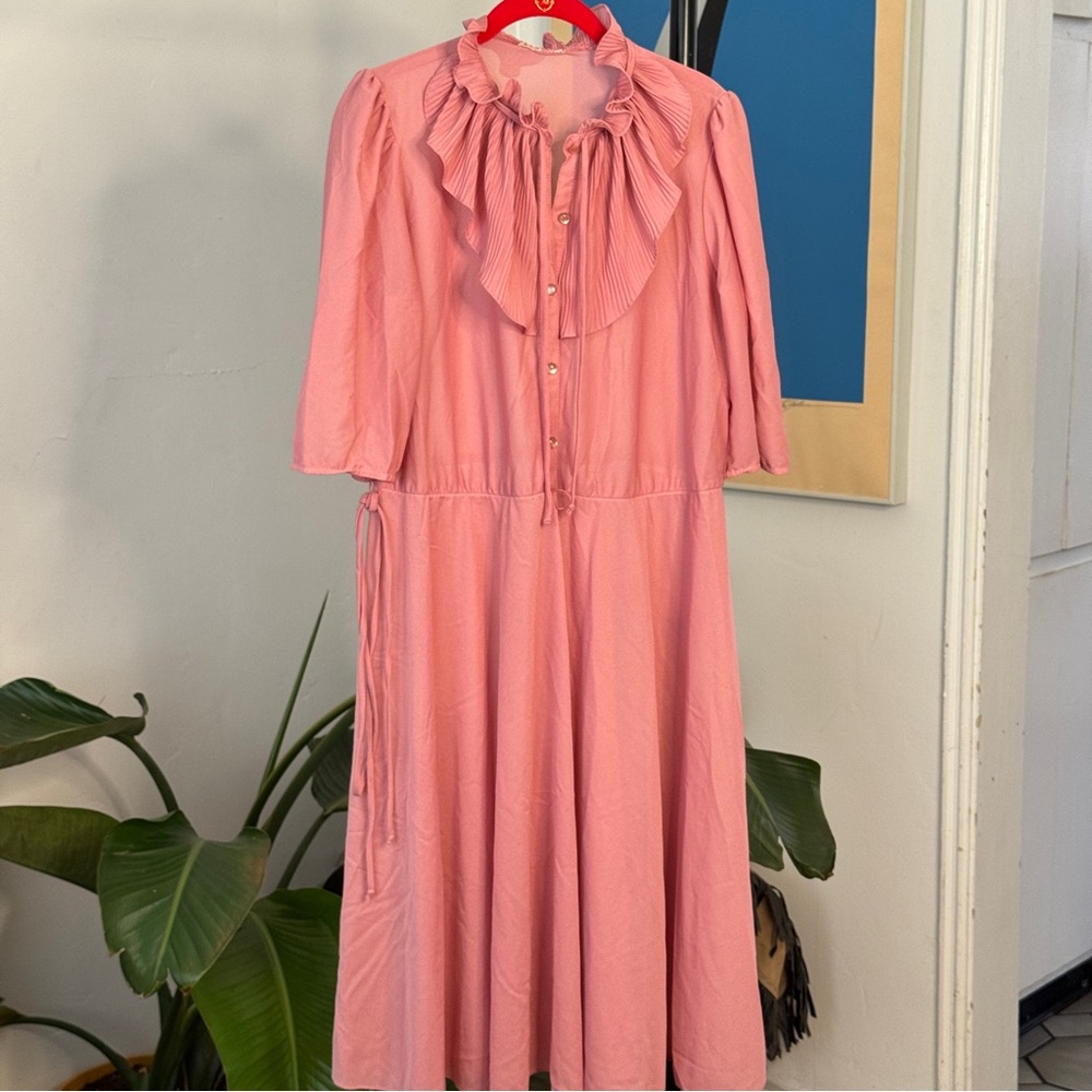 Vintage 70s Pink Ruffled Women's Dress